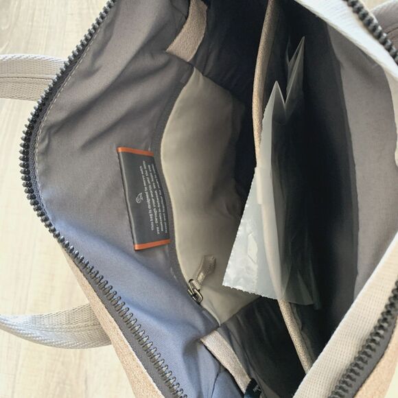 Bellroy Backpack 14L Tokyo Totepack Compact - Saltbush Beige/Gray New - Picture 3 of 5